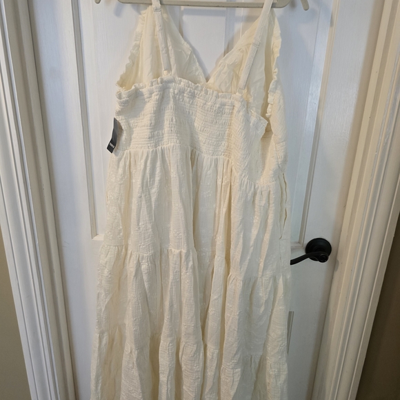 Torrid FESTI Tiered Midi Dress - Picture 8 of 8